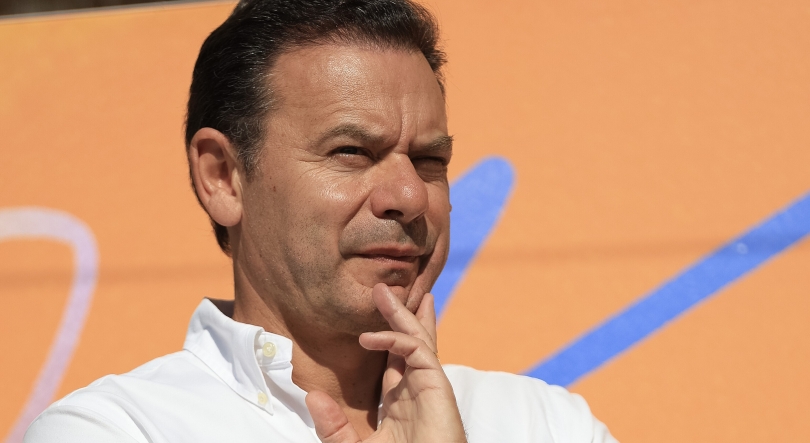 Imagem de Montenegro e Carneiro reúnem-se hoje na residência oficial do primeiro-ministro