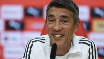 Imagem de Bruno Lage elege falta de tempo como maior adversário do Benfica