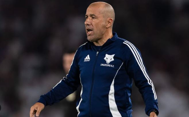 Imagem de Cruzeiro de Leonardo quebra série invicta de 11 jogos