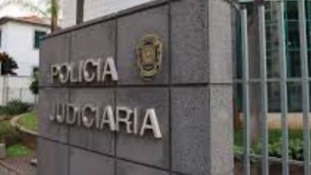 Imagem de PJ detém homem por tentativa de homicídio no Funchal