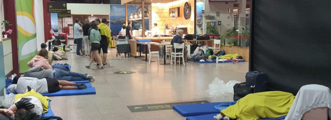 Imagem de 200 passageiros dizem ter sido abandonados pela Ryanair no Porto Santo (áudio)