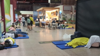 Imagem de 200 passageiros dizem ter sido abandonados pela Ryanair no Porto Santo (áudio)