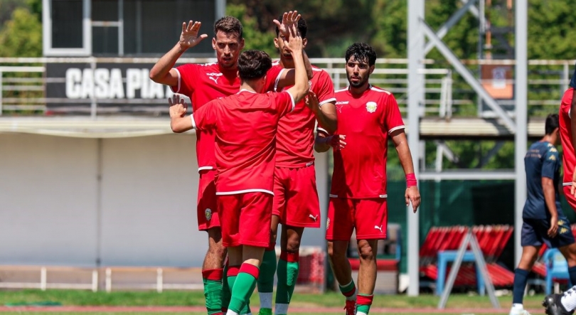 Imagem de Marítimo ganha Estoril com bis de Guedes