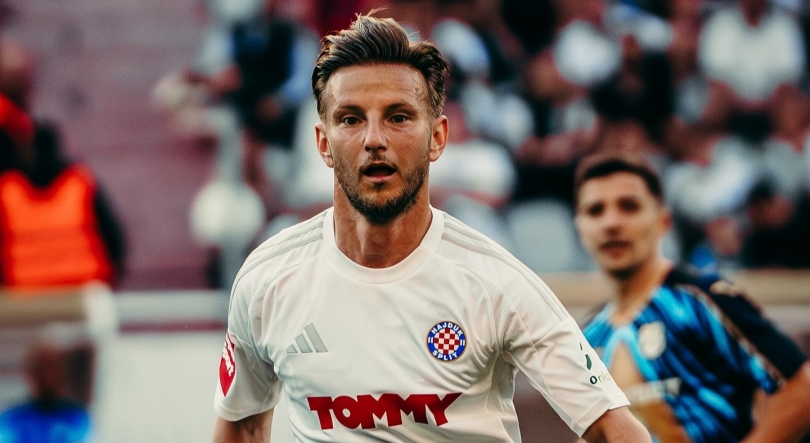 Imagem de Rakitic ‘pendura’ as chuteiras aos 37 anos