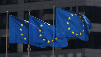 Imagem de Alargamento da UE vai implicar a redução dos valores do futuro quadro comunitário (áudio)