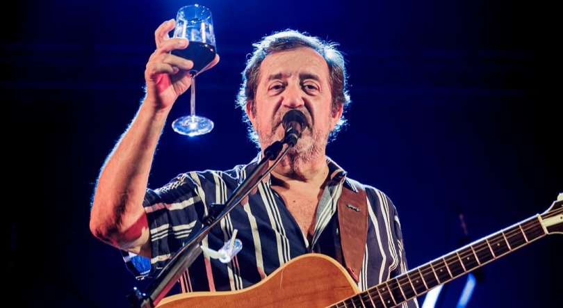Imagem de Rui Veloso vai atuar no Porto Santo