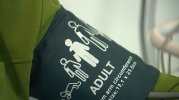 Imagem de Discriminação no acesso a medicamentos biológicos (vídeo)