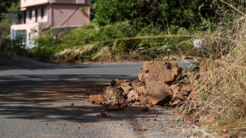 Imagem de Um ano depois do fogo, moradores não pensam no regresso à Fajã das Galinhas