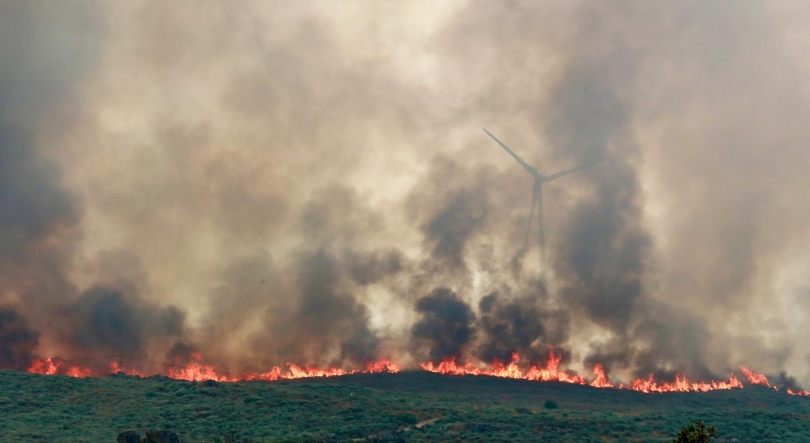 Imagem de Perto de 1.200 operacionais combatem os três fogos mais preocupantes no país