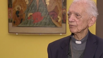 Imagem de Morreu o Bispo amigo do Papa João Paulo II (vídeo)