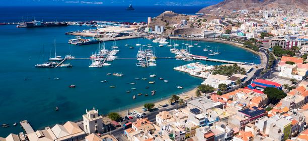 Imagem de Marinha francesa chega a Cabo Verde para apoiar após tempestade
