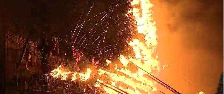 Imagem de Fachos renovam a fé e a tradição em Machico (vídeo)