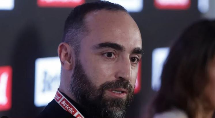 Imagem de Ricardinho termina carreira no futsal aos 39 anos