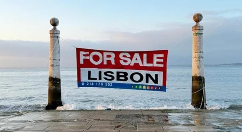 Imagem de Lisboa à venda pela mão de Bordalo II
