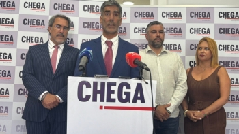 Imagem de Chega promete a construção de uma centena de habitações para os jovens (áudio)