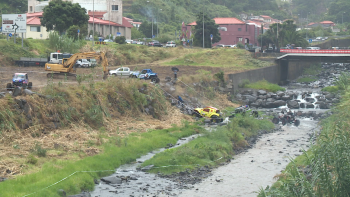 Imagem de Todo o terreno na Ribeira de São Vicente (vídeo)