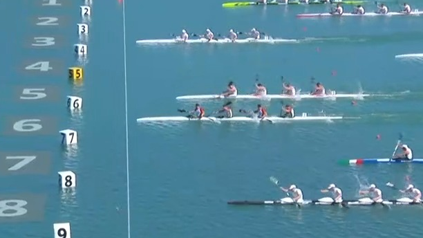 Imagem de K4 500 metros de Portugal conquista medalha de ouro