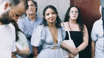 Imagem de Mariana Mortágua substituída no Parlamento por Andreia Galvão