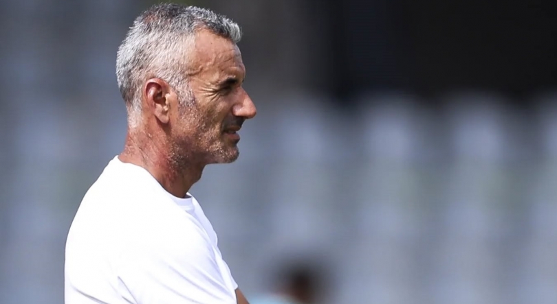Imagem de Ivo Vieira diz que Tondela está forte e coeso para deslocação difícil a Alverca
