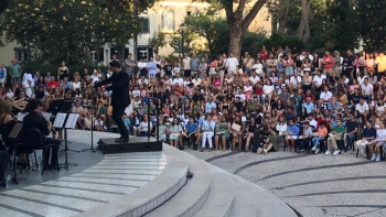 Imagem de Concerto na abertura do novo ano letivo (vídeo)