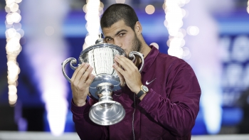 Imagem de Carlos Alcaraz regressa a número um do mundo após vencer US Open
