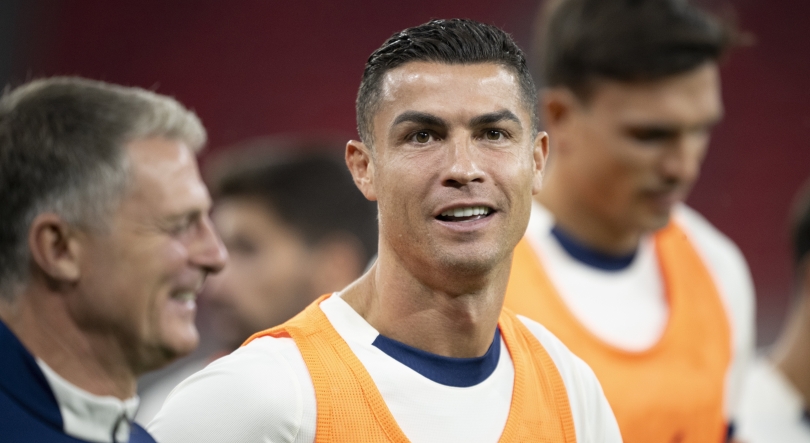 Imagem de Cristiano Ronaldo de início frente à Hungria