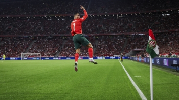 Imagem de Portugal ‘vira’ resultado e impõe-se por 3-2 na visita à Hungria