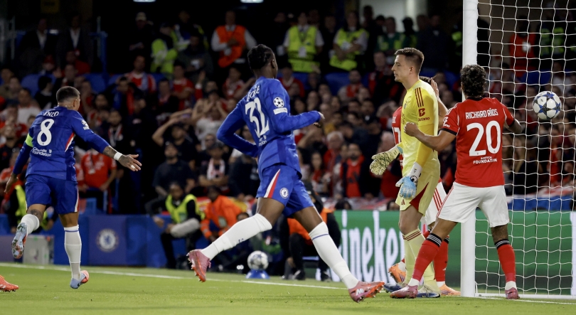 Imagem de Benfica perde em casa do Chelsea e continua sem pontos