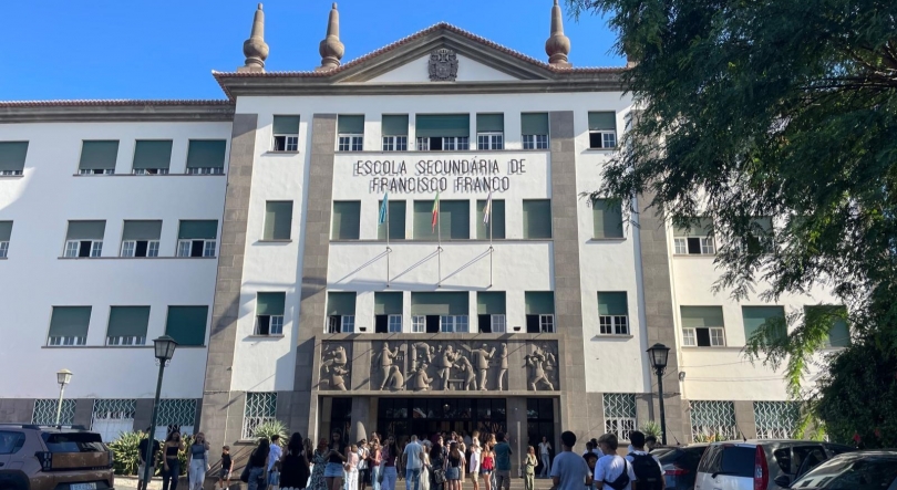 Atraso nos exames altera calendário escolar na Região