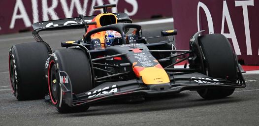Imagem de Max Verstappen vence GP do Azerbaijão
