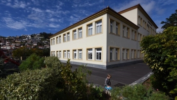 Imagem de Diretor da Escola da Ladeira pede mais assistentes operacionais (áudio)