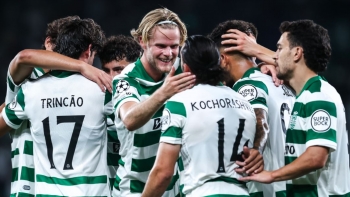 Imagem de Sporting estreia-se com goleada frente ao Kairat Almaty