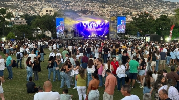 Imagem de Calema esgotam bilhetes do Festival Sons do Mar (vídeo)