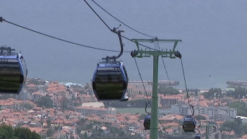 Imagem de Teleférico do Funchal vai fechar durante 3 meses (vídeo)
