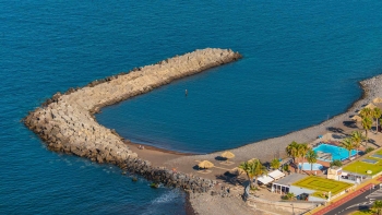 Imagem de Tubarões avistados na Ribeira Brava