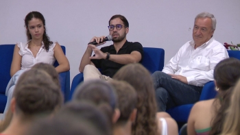 Imagem de Redes sociais estão a criar mais pressão nos estudantes (vídeo)