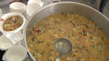 Imagem de 900 pratos de sopa confecionados na II edição da Sopa Comunitária (vídeo)