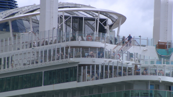 Imagem de Navios de luxo no Porto do Funchal (vídeo)