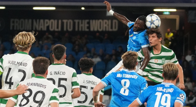 Imagem de Sporting soma primeira derrota na visita a Nápoles