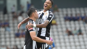 Imagem de Nacional alcança a primeira vitória na Madeira com uma boa exibição