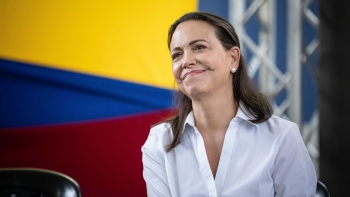 Imagem de Corina diz que só vai à Noruega receber o Nobel se Maduro deixar o poder