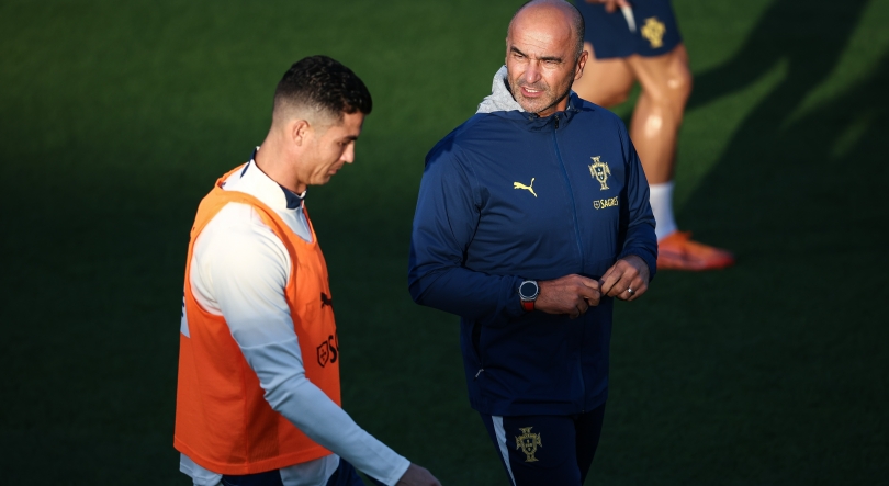 Imagem de Ronaldo no ‘onze’ de Portugal para receber a Irlanda
