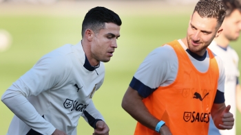 Imagem de Ronaldo titular num ‘onze’ com apenas duas alterações