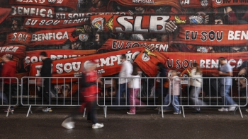 Imagem de Mais de 78.000 votantes a duas horas do fecho das urnas