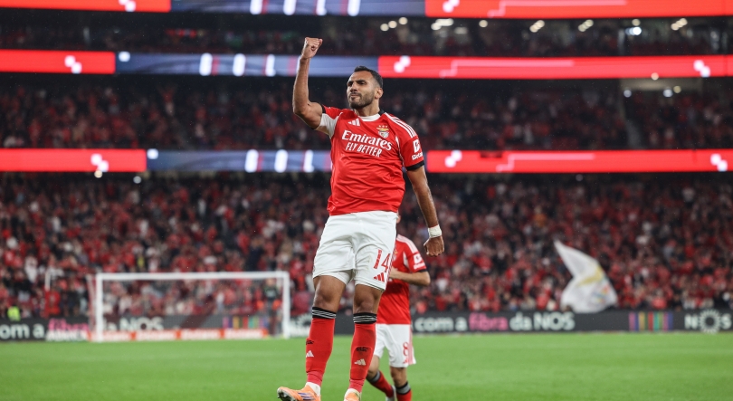 Imagem de Benfica vence com tranquilidade em dia de eleições
