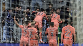 Imagem de FC Porto segura liderança com triunfo em Moreira de Cónegos