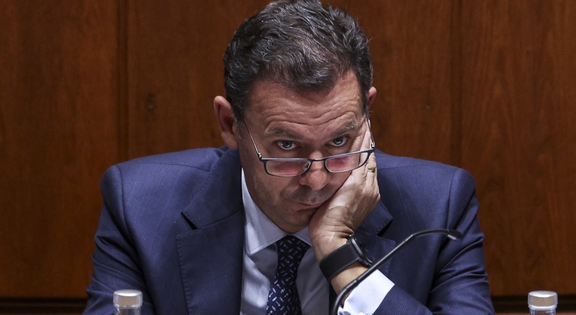 Imagem de Montenegro diz não querer “portugueses de ocasião” e promete para breve novas regras de repatriamento