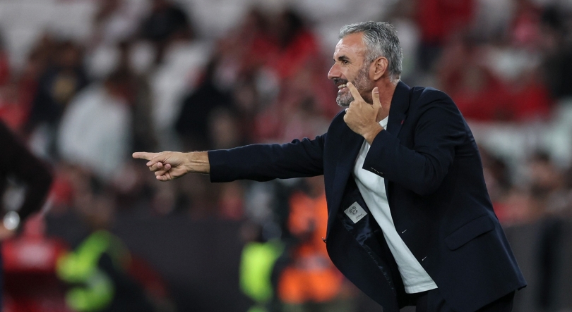 Imagem de Benfica bate Tondela de Ivo Vieira