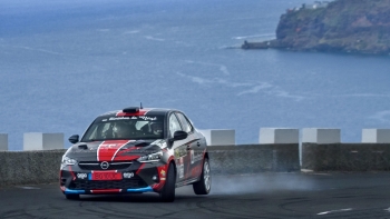 Imagem de 50 equipas na Rampa do Porto Moniz