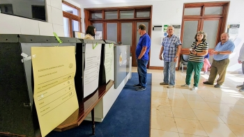 Imagem de Votação decorreu com normalidade em São Vicente (vídeo)